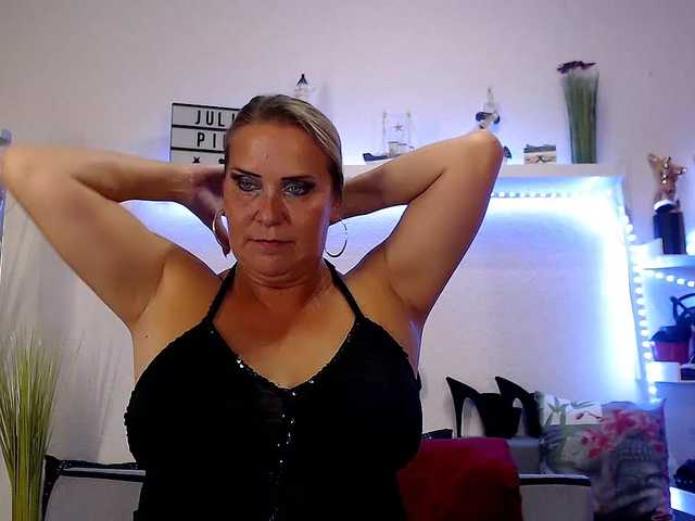 JuliaPink