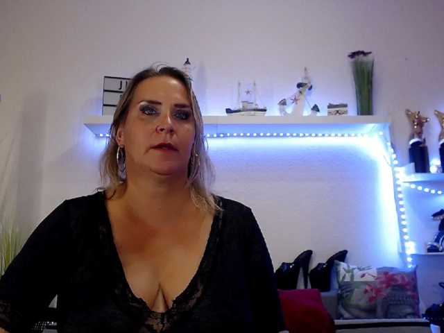 JuliaPink
