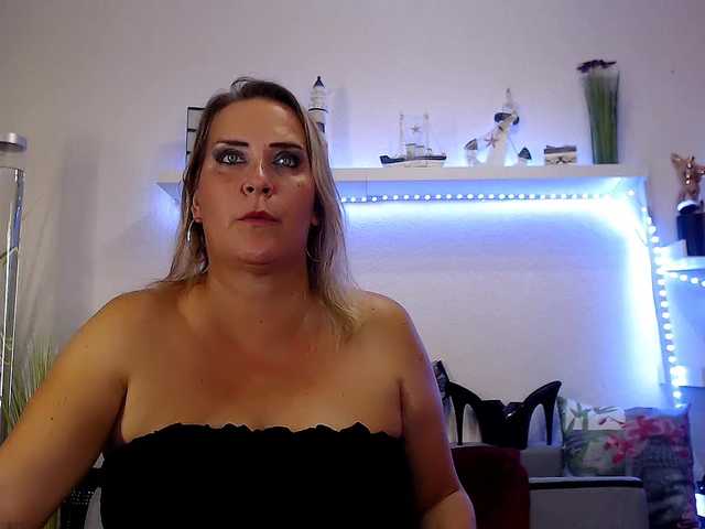JuliaPink