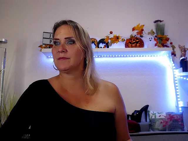 JuliaPink