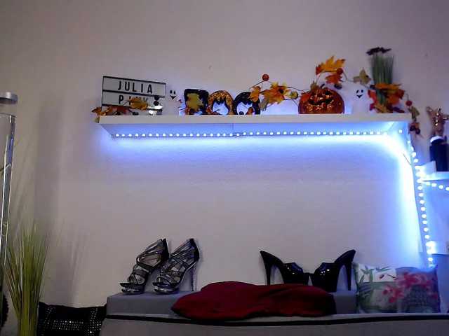 JuliaPink
