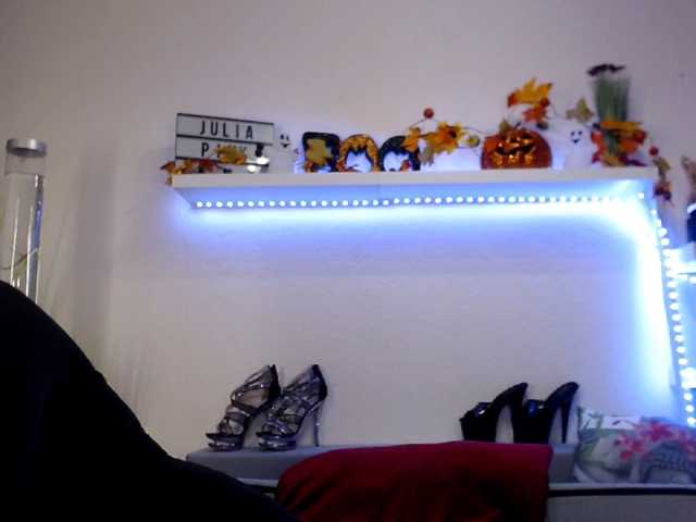 JuliaPink