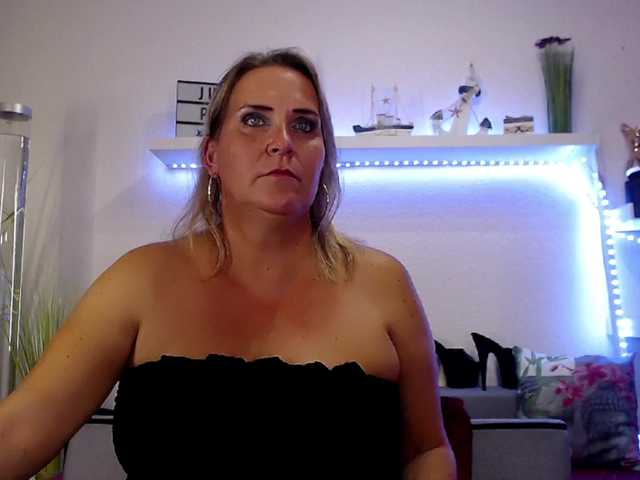 JuliaPink