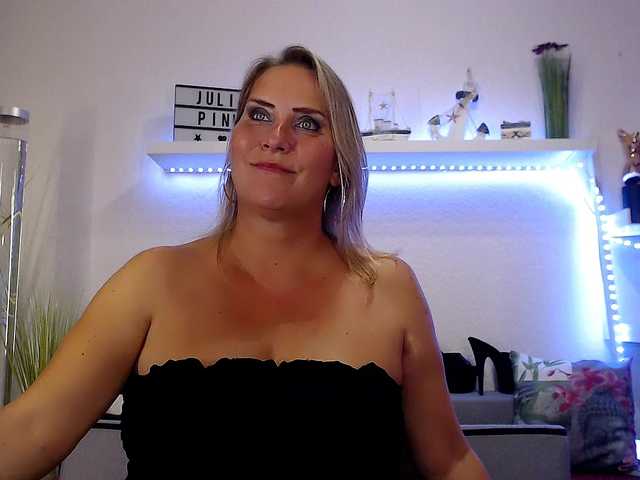 JuliaPink