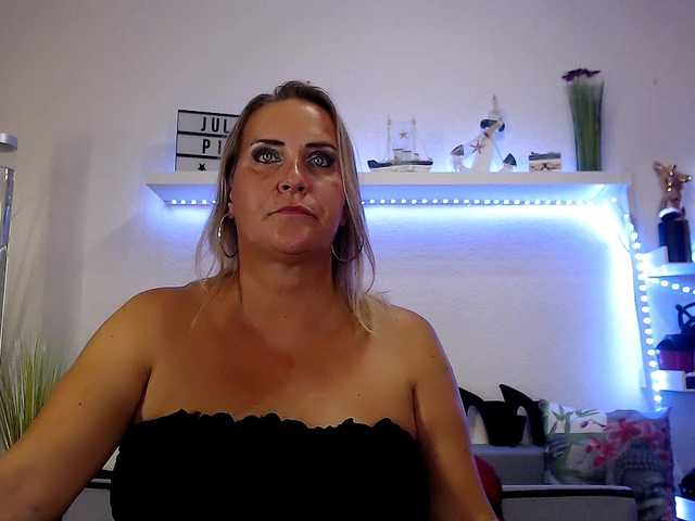 JuliaPink