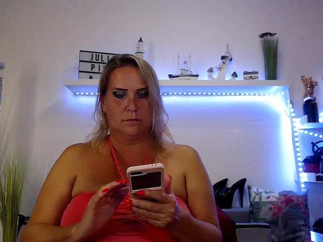 JuliaPink