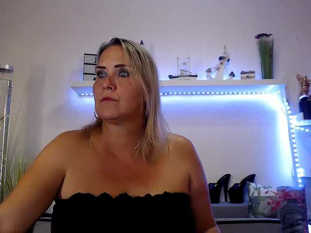 JuliaPink