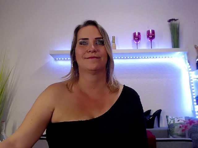 JuliaPink
