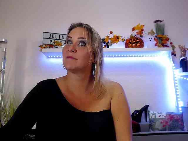 JuliaPink