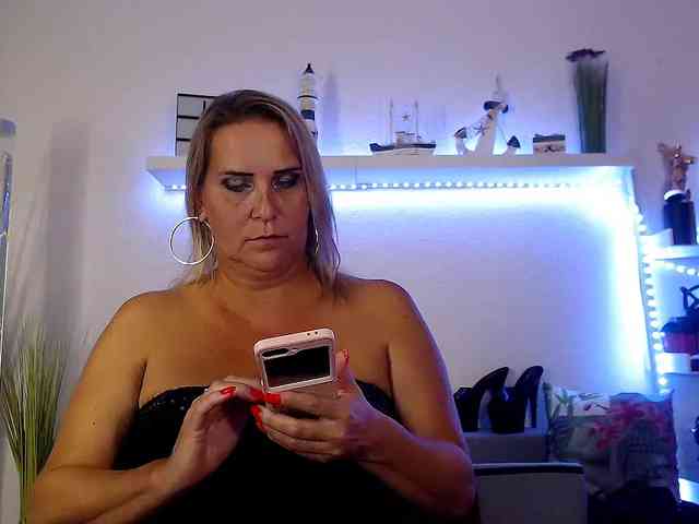 JuliaPink webcam