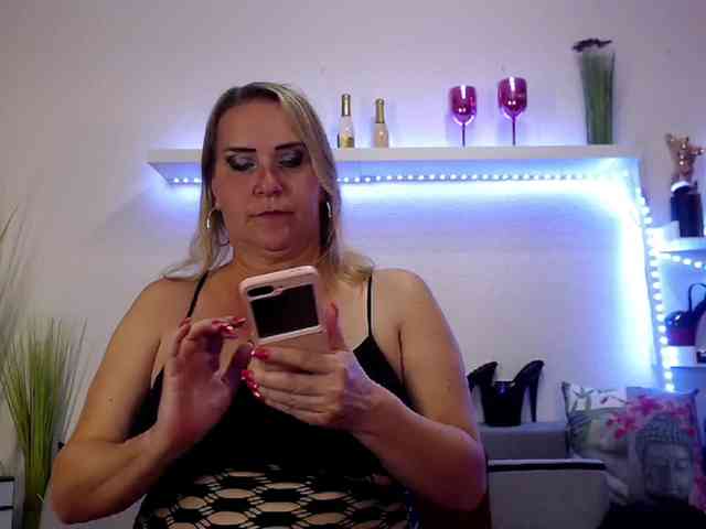 JuliaPink