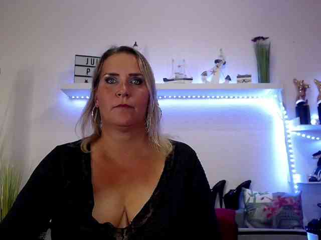 JuliaPink