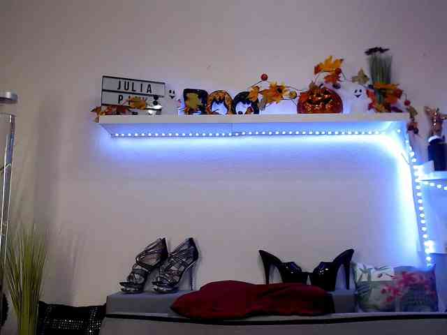 JuliaPink