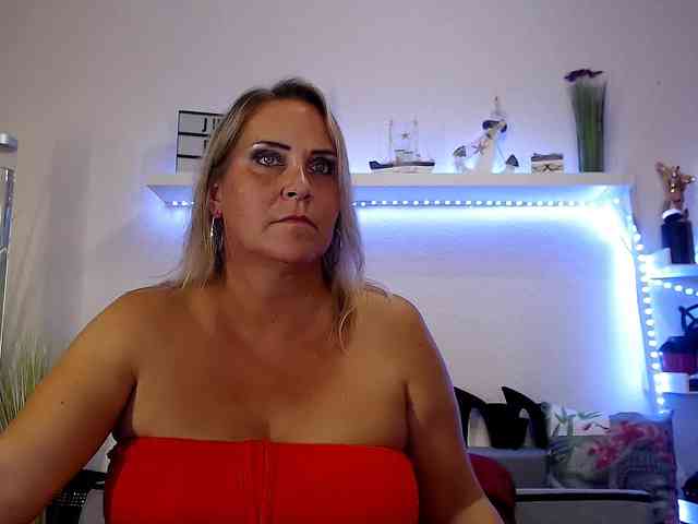 JuliaPink webcam