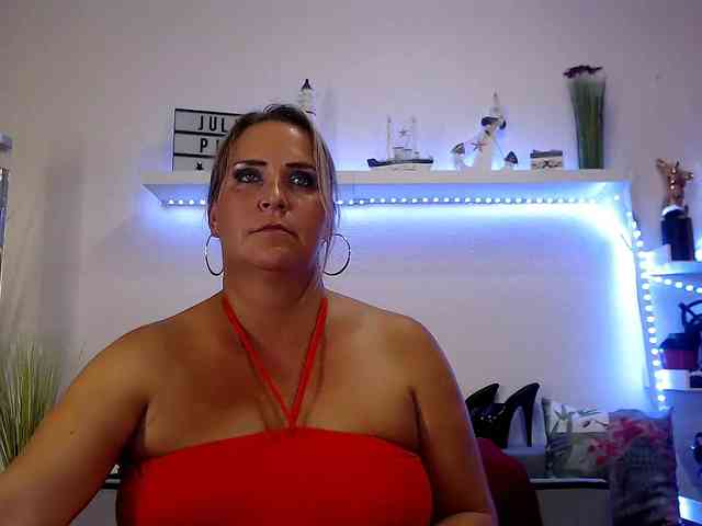 JuliaPink webcam