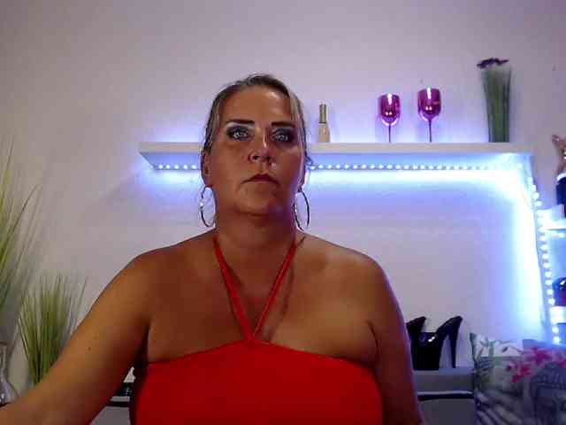 JuliaPink