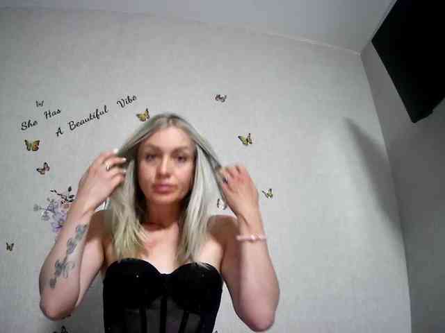 MarryEmm webcam