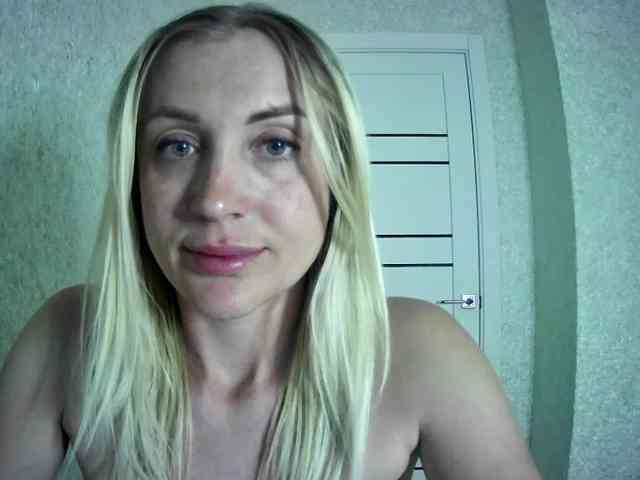 MarryEmm webcam