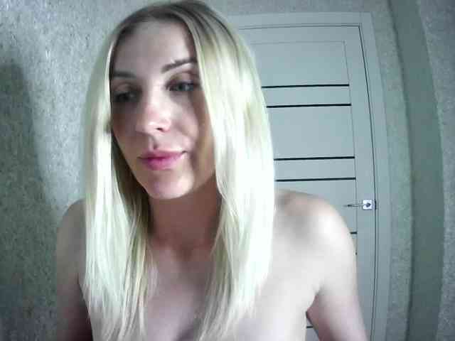 MarryEmm webcam