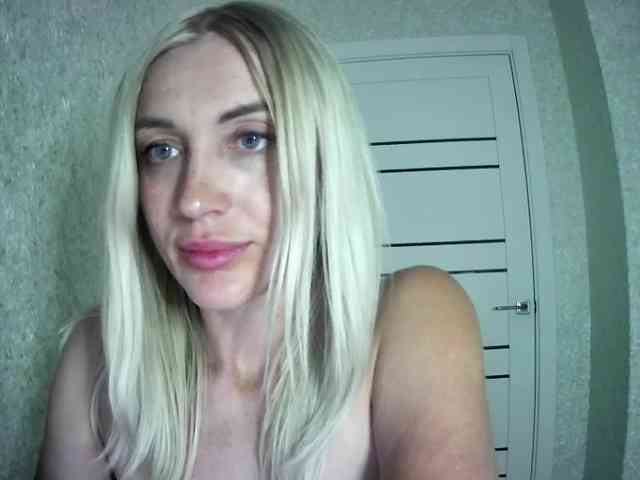 MarryEmm webcam