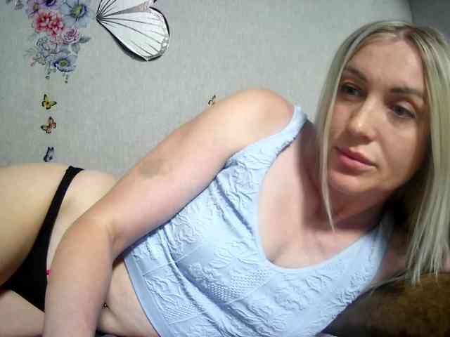 MarryEmm webcam