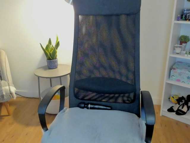 summerevans live cam on BongaCams
