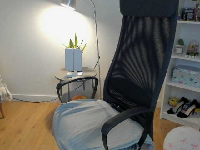 summerevans live cam on BongaCams