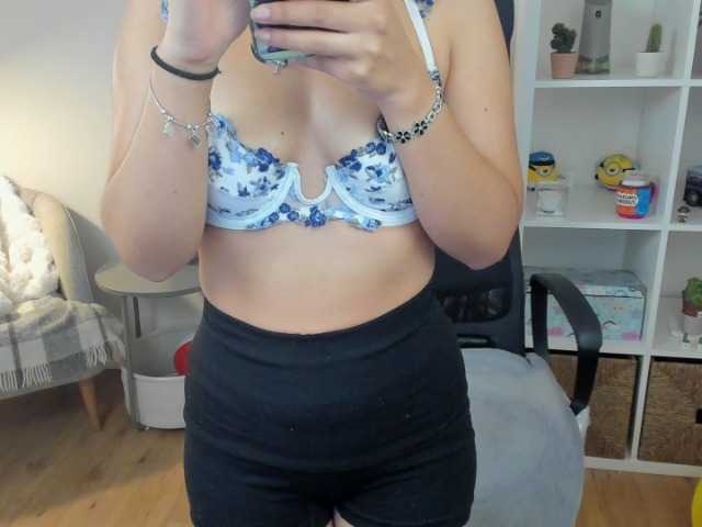 summerevans live cam on BongaCams