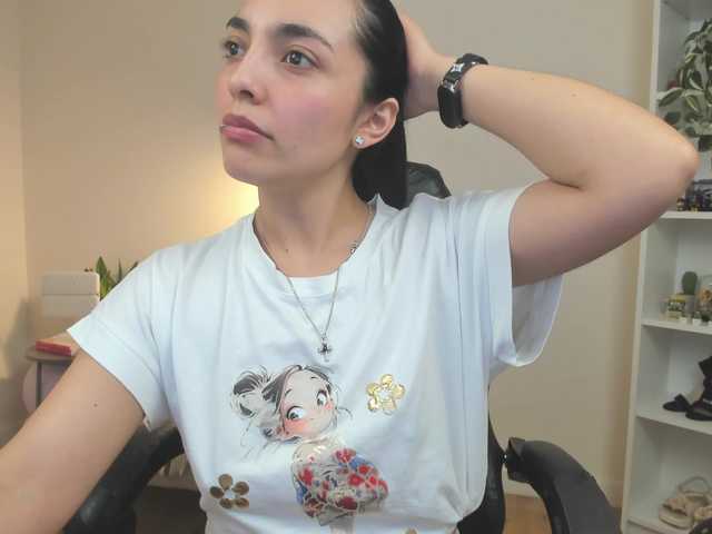 summerevans's BongaCams show and profile