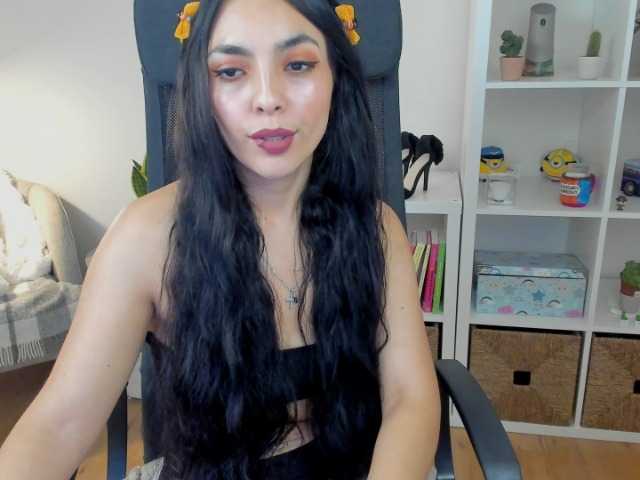 summerevans live cam on BongaCams