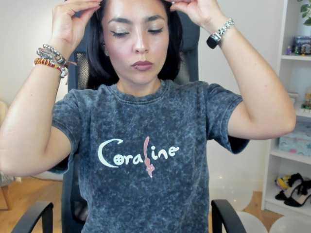 summerevans live cam on BongaCams