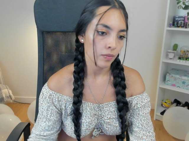 summerevans live cam on BongaCams
