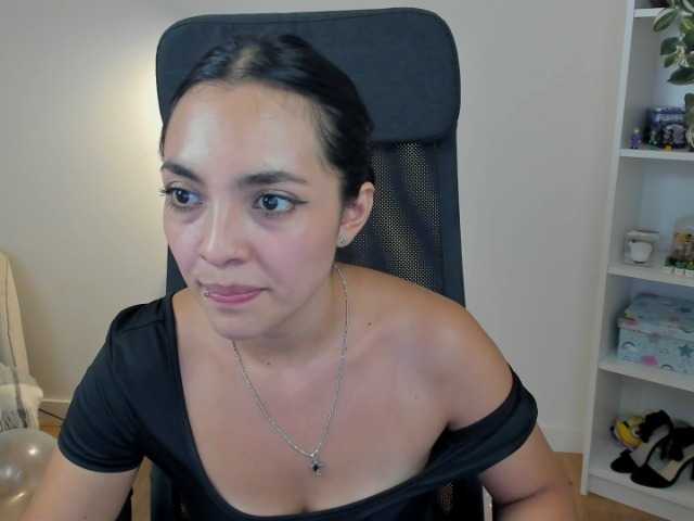 summerevans live cam on BongaCams