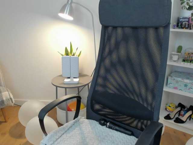 summerevans live cam on BongaCams