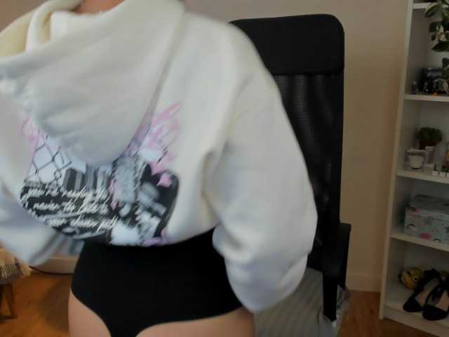 summerevans live cam on BongaCams