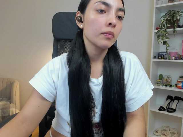 summerevans live cam on BongaCams