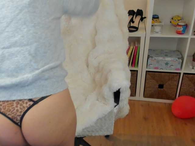 summerevans live cam on BongaCams