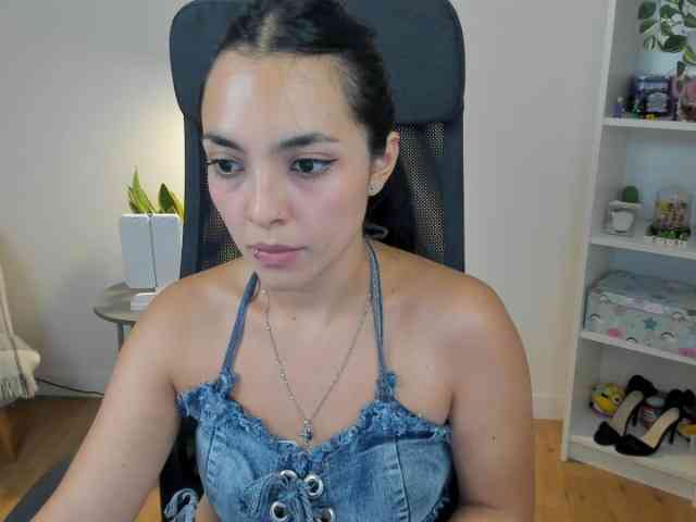 summerevans webcam
