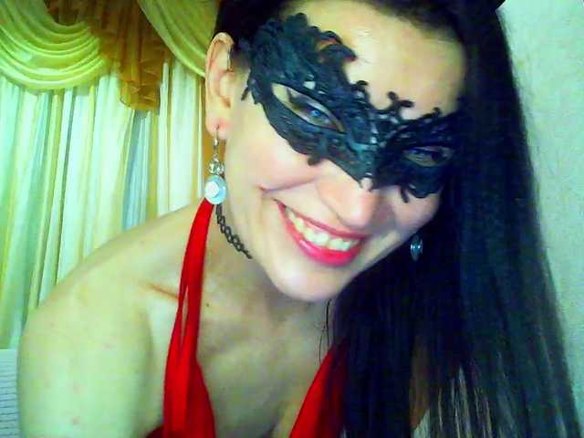 le modèle AleksaNic est en webcam porno dans un show sur le site bongacams, il possède les tags suivants: White/Caucasian,Brunette,Shaved