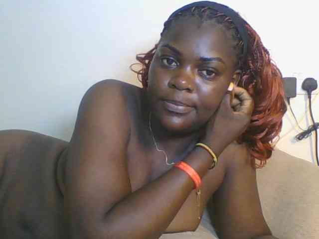 Sweetdarkskin webcam
