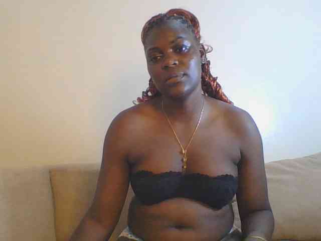 Sweetdarkskin webcam