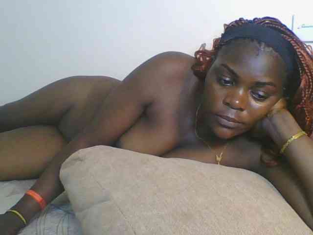 Sweetdarkskin webcam