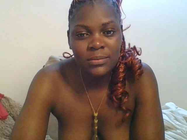Sweetdarkskin webcam