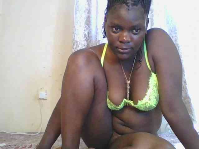 Sweetdarkskin webcam