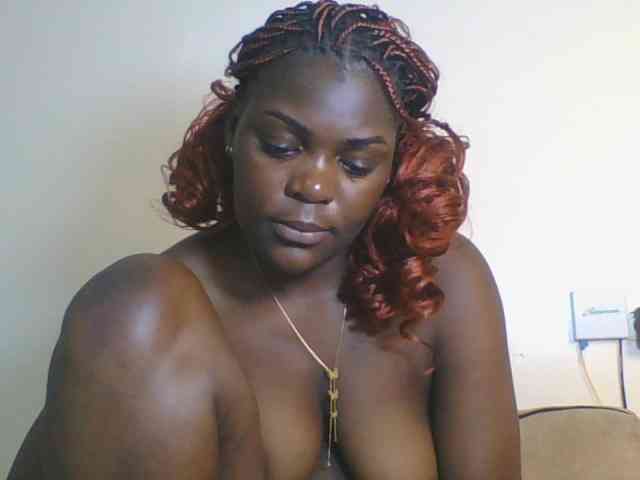 Sweetdarkskin webcam
