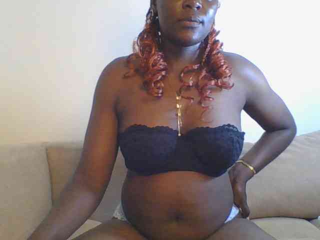 Sweetdarkskin webcam