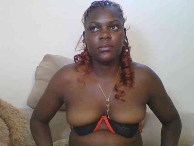 Sweetdarkskin webcam