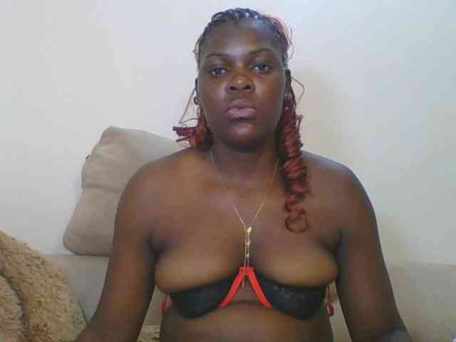Sweetdarkskin webcam