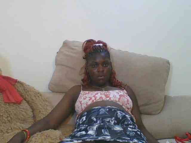 Sweetdarkskin webcam