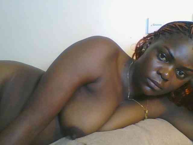 Sweetdarkskin webcam